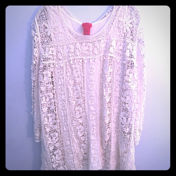 Cute Lace Tunic - Picture 1 of 1